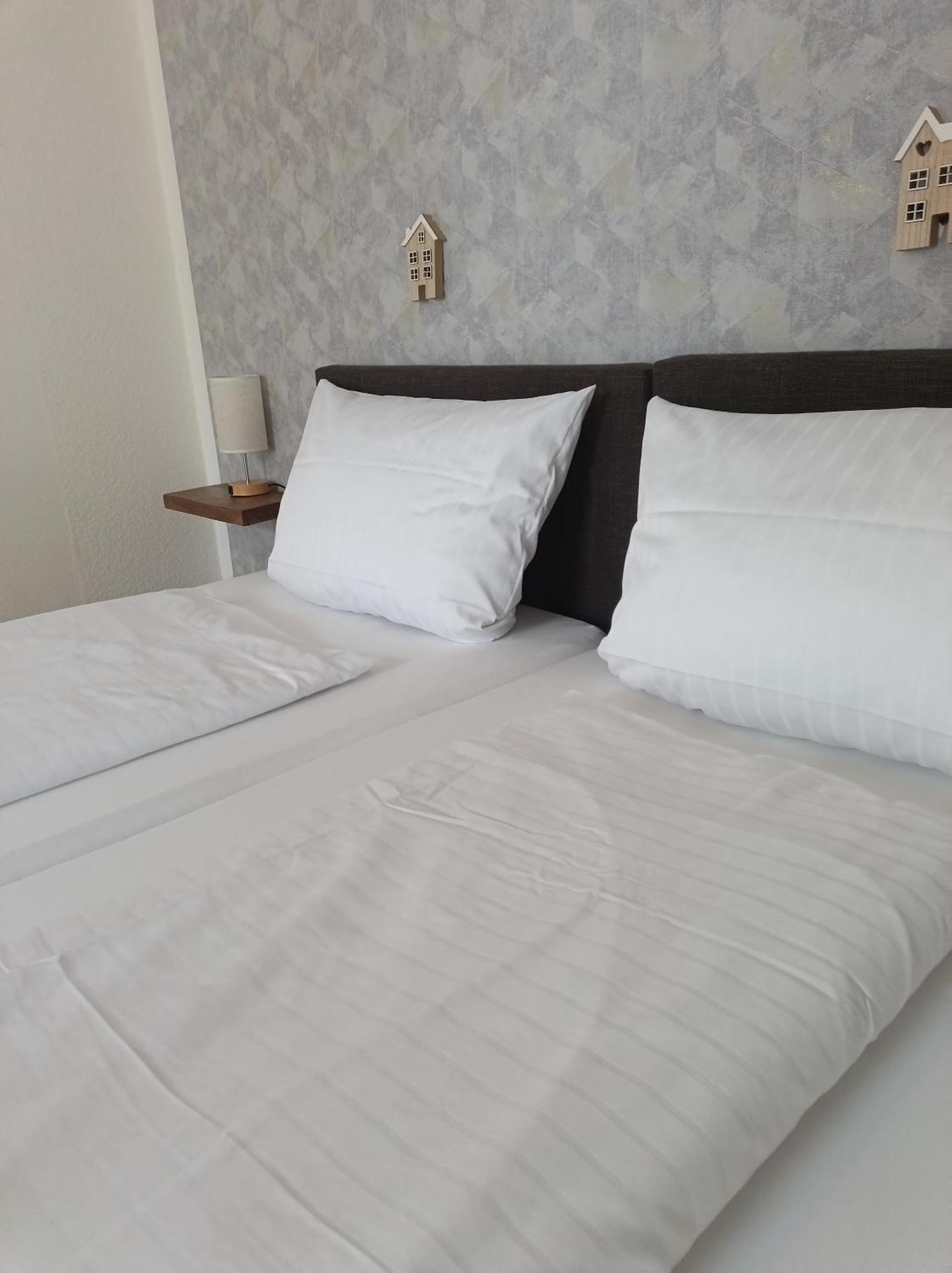 פרידריכשטאדט Mooi Hotel Garni מראה חיצוני תמונה